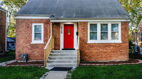 Leo Lived Here: The Price Goes Up for the Pope’s Childhood Home - The ...