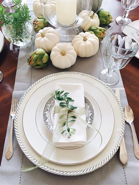 Table Setting Ideas For Thanksgiving Dinner at Claudia Hoke blog