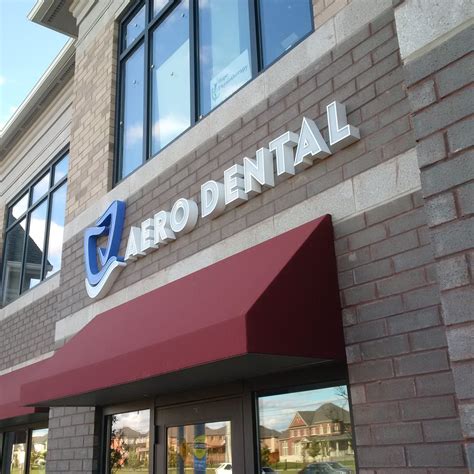 Local Business Signs 的图像结果