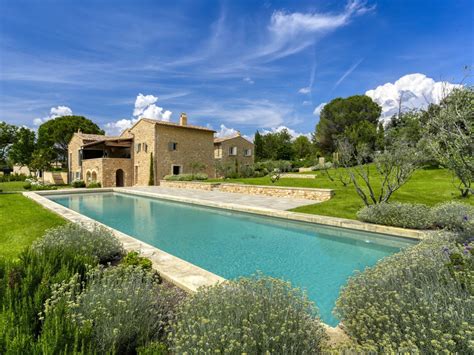Luxury Portfolio International® | Set in the serene and highly sought ...