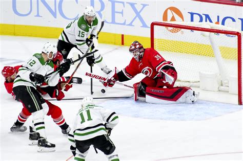 Photo Gallery: Dallas Stars vs Carolina Hurricanes (02/25/2020 ...
