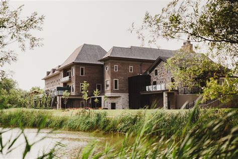 Beautiful & Stylish Arlington Estate Wedding Photography by Avangard ...