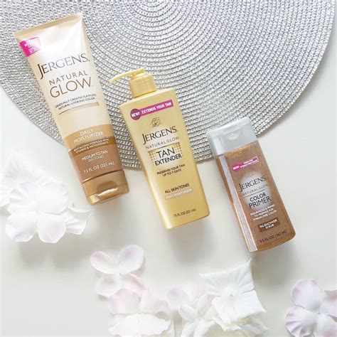 JERGENS – NATURAL GLOW MOISTURISER / TAN EXTENDER / COLOR PRIMER REVIEW ...