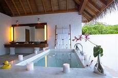 The Luxurious And Maronna Resort And Spa For Honeymoon by For Luxury Dhonakulhi Maldives Spa Resort Marina The Luxurious And Maronna Resort And Spa For Honeymoon