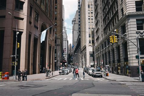 [100+] Wall Street Wallpapers | Wallpapers.com