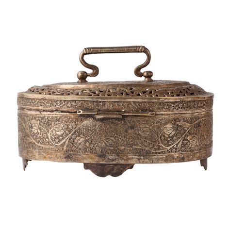 Mughlai Brass Oval Paan Daan With 5 Storage Container