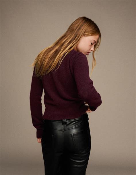 Round neck sweater - Women | Bershka