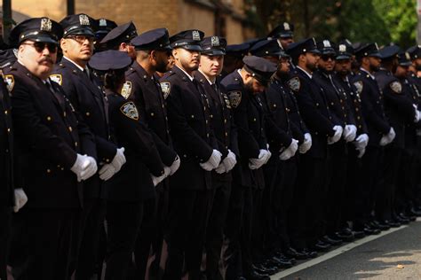 Officer killed in Manhattan shooting honored at funeral - ABC News