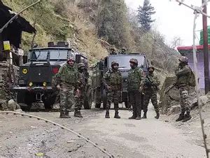 Pulwama: J-K: Three suspects held along with war-like stores in Pulwama ...