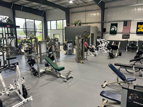 PRIVATE FIRST CLASS FITNESS | TRAVERSE CITY GYM