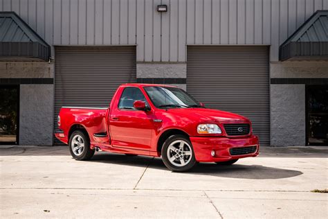 2001 Ford F-150 | Collective Auto Group