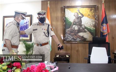 Balaji Srivastava News Photo Outgoing Delhi Police Comm...