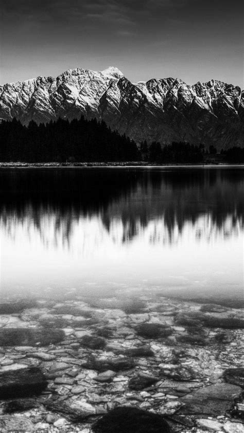 Download Black And White iPhone Mountain Ridge Wallpaper | Wallpapers.com