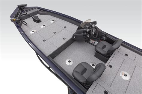 PRO TEAM 175 TF - TRACKER Mod V Bass Boat