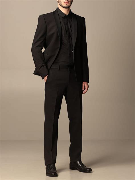 Men's Giorgio Armani Suits