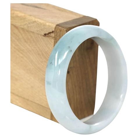 Genuine Burmese Green Jadeite Jade Bangle Bracelet (58.7 mm) #130 For Sale at 1stDibs | how to ...