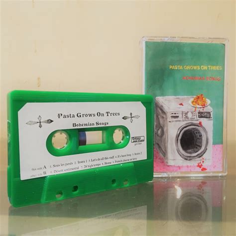 PASTA GROWS ON TREES - BOHEMIAN SONGS | ゴヰチカ商店