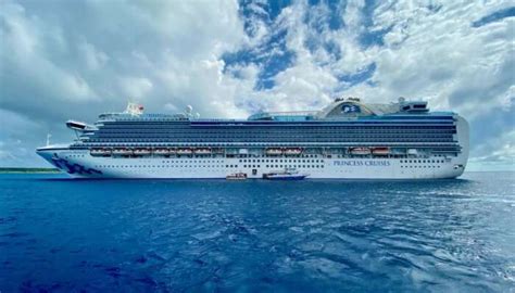 Top 10 Cruises in Queensland For A Memorable Australian Trip