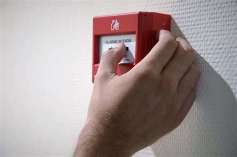 SSI incendie, alarmes et moyens de secours - ACRITEC