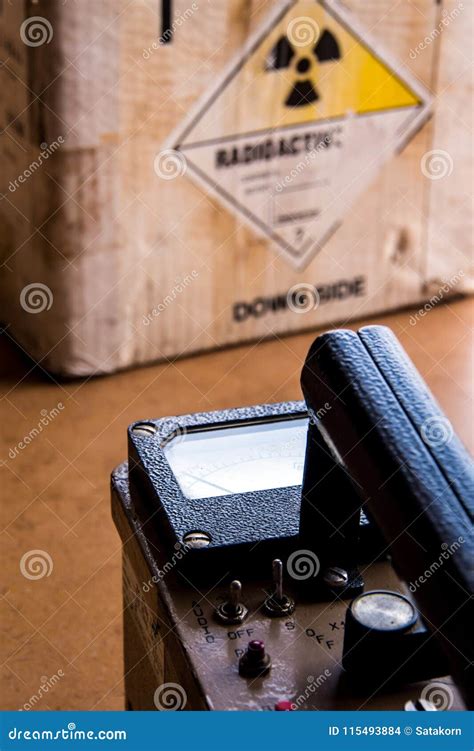 Radiation Measuring with Radiation Survey Meter Stock Photo - Image of holding, radioactive ...