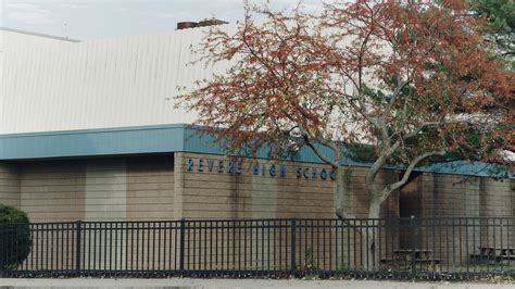 How Student Phones and Social Media Are Fueling Fights in Schools - The ...