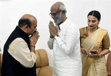 Rajinikanth, NTR Jr Attends Karnataka Ratna Award Ceremony To Honour ...