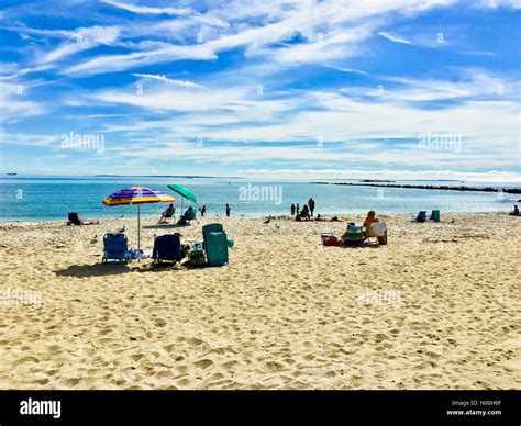 Rocky Neck State Beach