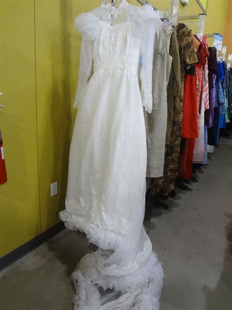 Goodwill Wedding Dresses Top Review goodwill wedding dresses - Find the ...