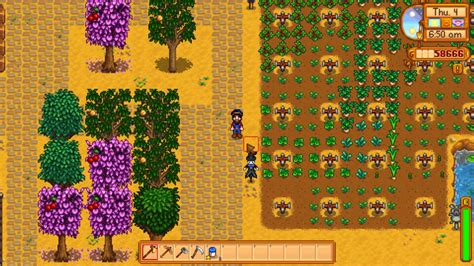 Stardew Valley Strawberry Guide - Tips, Uses, Sell Price, Seeds, Grow Time