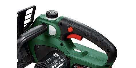 UniversalChain 18 Cordless Chainsaw | Bosch DIY