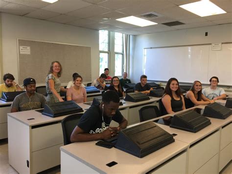 Computer Information Systems Program 的图像结果