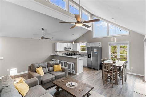 Oak Island Vacation Rentals | Salt & Sand Realty