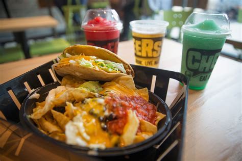 Living Mas at America's First Boozy Taco Bell Cantina - Life Commentary