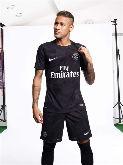 PSG 2017/18 Nike Third Kit BTS - SoccerBible