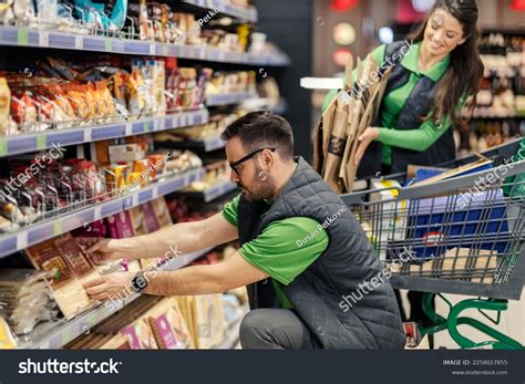 General Merchandise Store 的图像结果