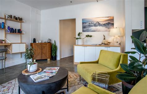 The Salon — The Hive Salon