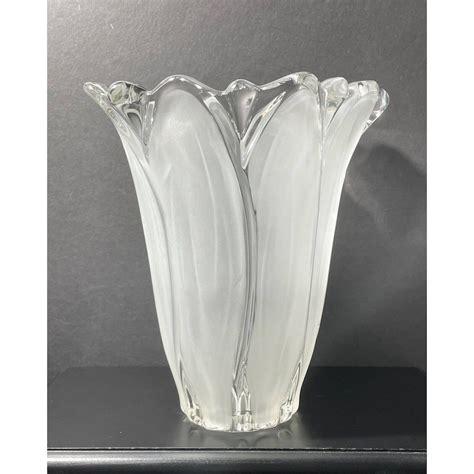Vintage Mikasa Crystal Flower Vase sunflower Frost Pattern Large 9 Tall ...
