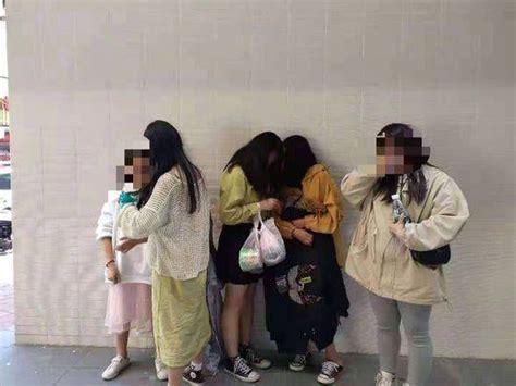 四川广安失联4名女孩被找回 穿比较“开放”裙子|失联_新浪新闻