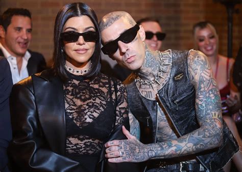 Kourtney Kardashian si Travis Barker si-au intampinat primul copil, un ...