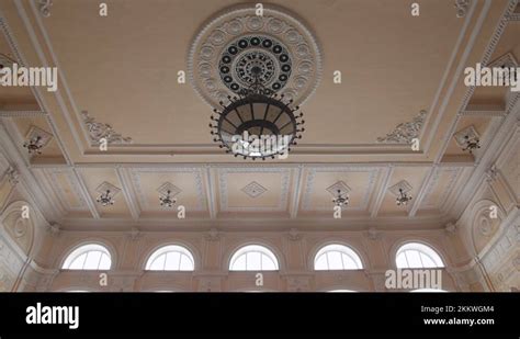 Lecturing Hall 的图像结果