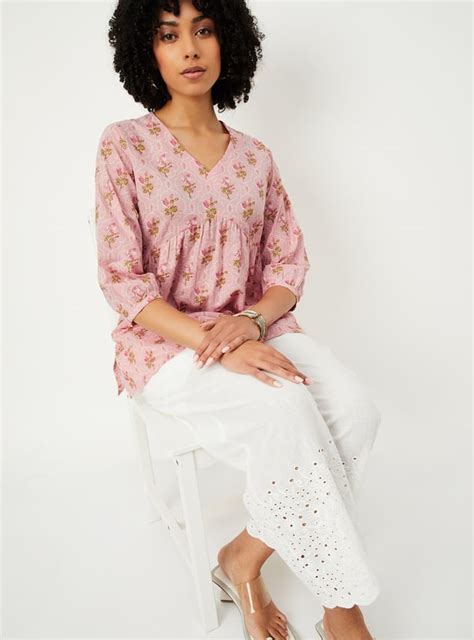 Buy Women Floral Print A-line Kurti Online at just Rs. 499.0 ...