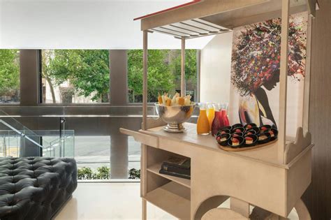 RENAISSANCE BARCELONA HOTEL | Rooftop Dining & Stylish Rooms | Book ...