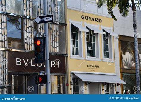 The Rodeo Collection Luxury Shopping Plaza at Beverly Hills in Los ...