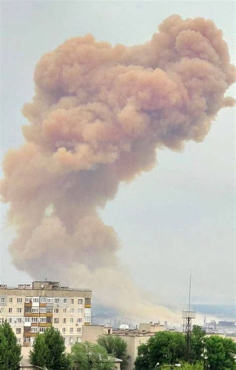 俄罗斯一工厂火药车间爆炸 已致16人死亡__财经头条
