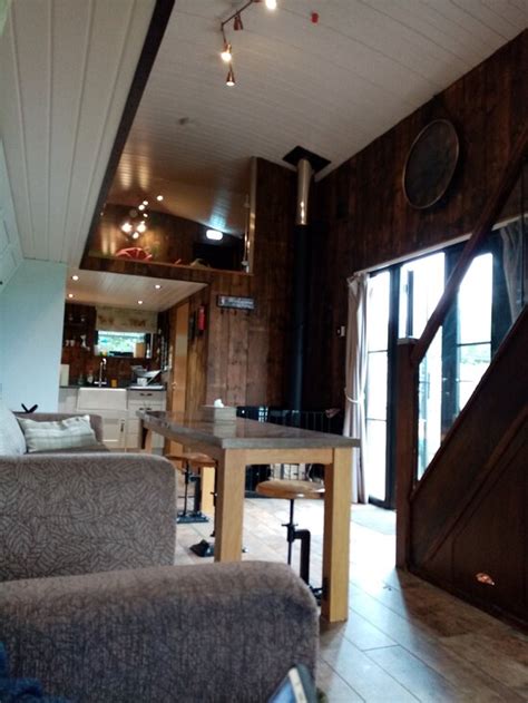 GORESTOWN GLAMPING CHALETS (Moy) - Lodging Reviews, Photos, Rate ...