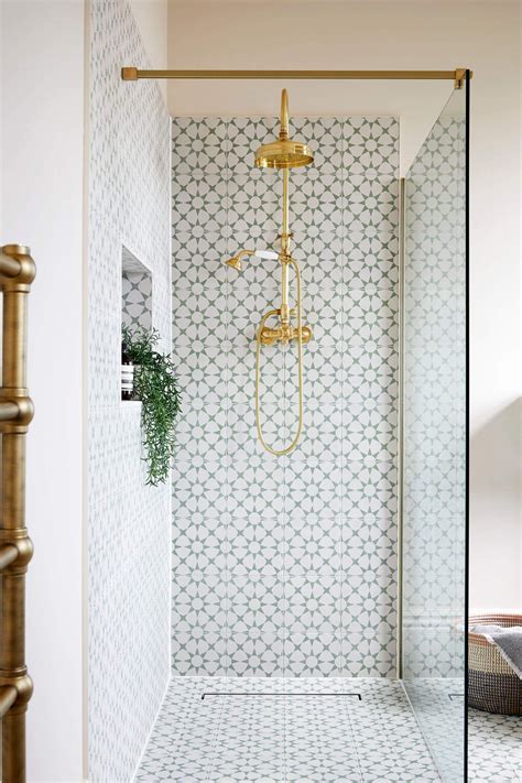Best 13 Shower Wall Ideas That Feel Like a Five Star Hotel – Artofit
