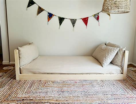 Montessori floor bed with rails full floor frame slats – Artofit