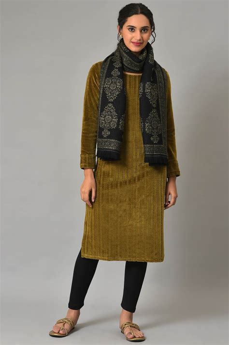 Buy Aurelia - Shawl- Online for Woman | Shop for Aurelia