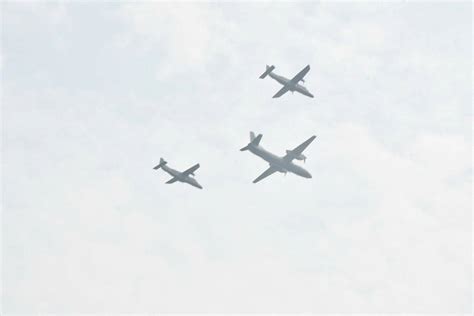 IAF showcases courage and skill in air show ahead of Kargil Vijay Diwas ...