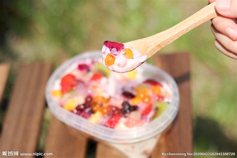 喵果捞品牌-系列水果酸奶 水果捞产品拍摄|摄影|产品|密斯杨美食摄影 - 原创作品 - 站酷 (ZCOOL)
